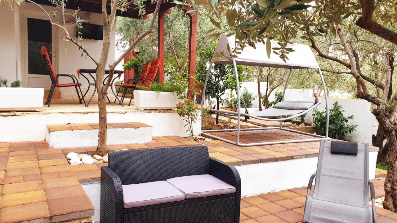 House Oliva With Private Pool And Large Garden Vila Stari Grad  Exterior foto