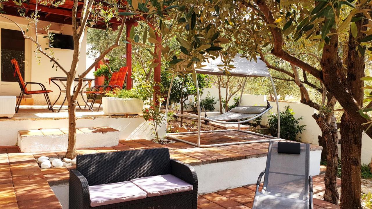 House Oliva With Private Pool And Large Garden Vila Stari Grad  Exterior foto