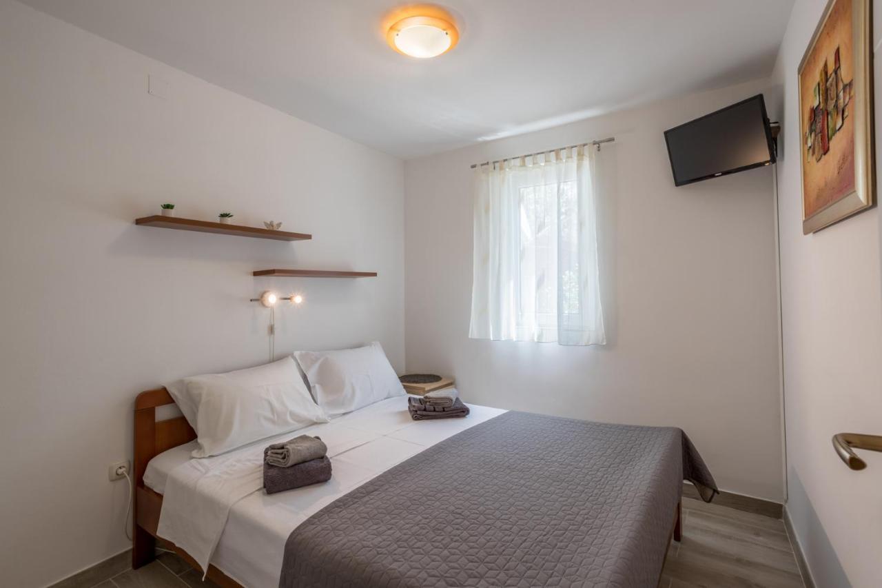 House Oliva With Private Pool And Large Garden Vila Stari Grad  Exterior foto