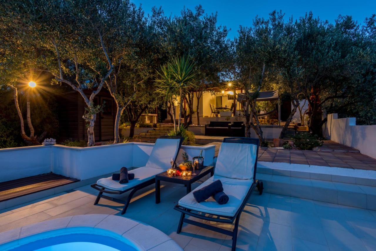 House Oliva With Private Pool And Large Garden Vila Stari Grad  Exterior foto